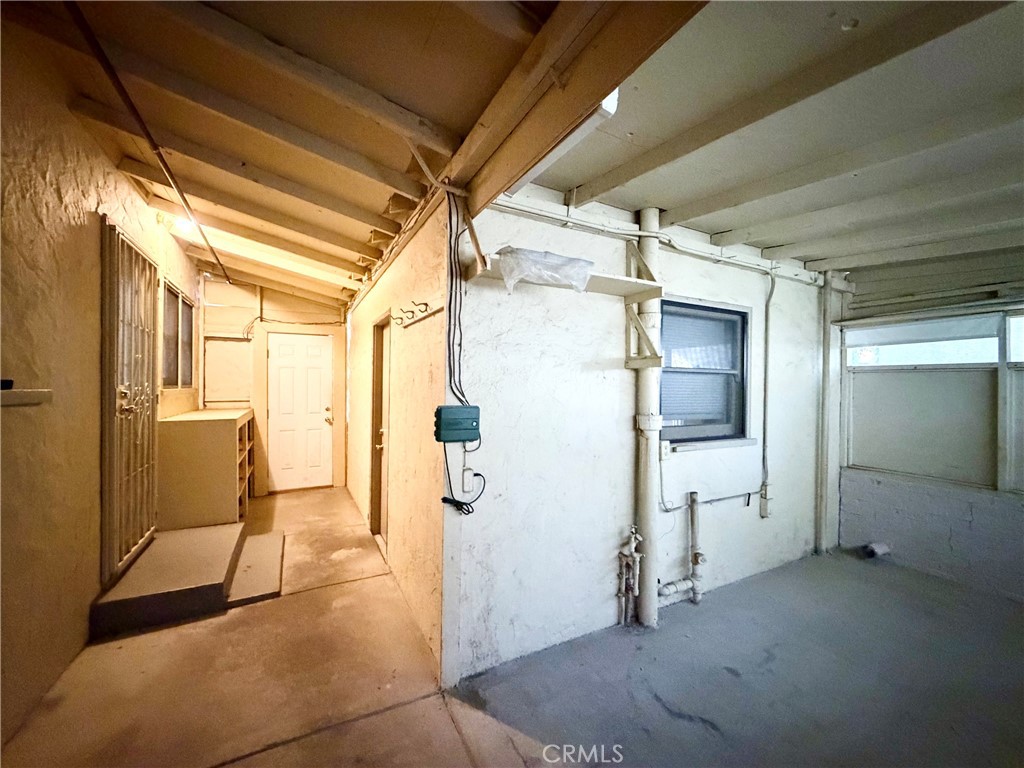 2201 F, Merced, CA 95340
