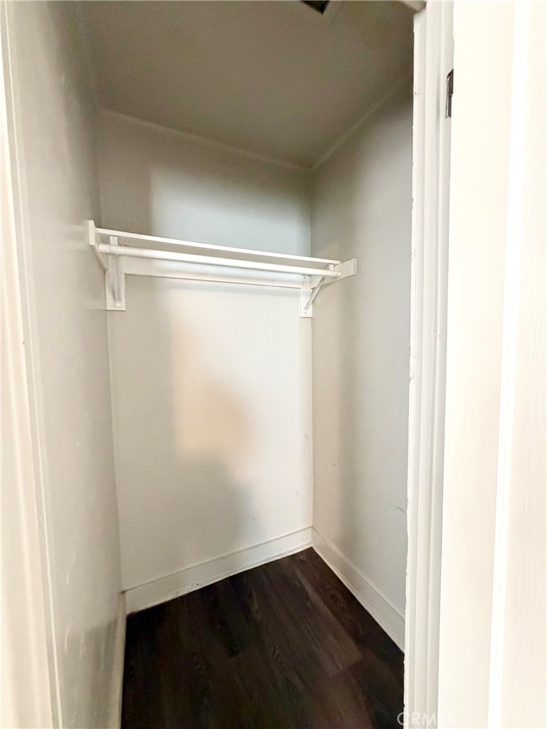 2201 F, Merced, CA 95340