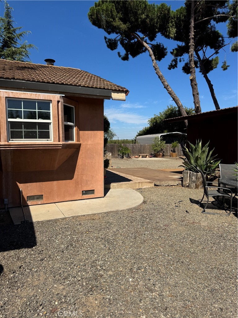 5200 N Gratton, Denair, CA 95316