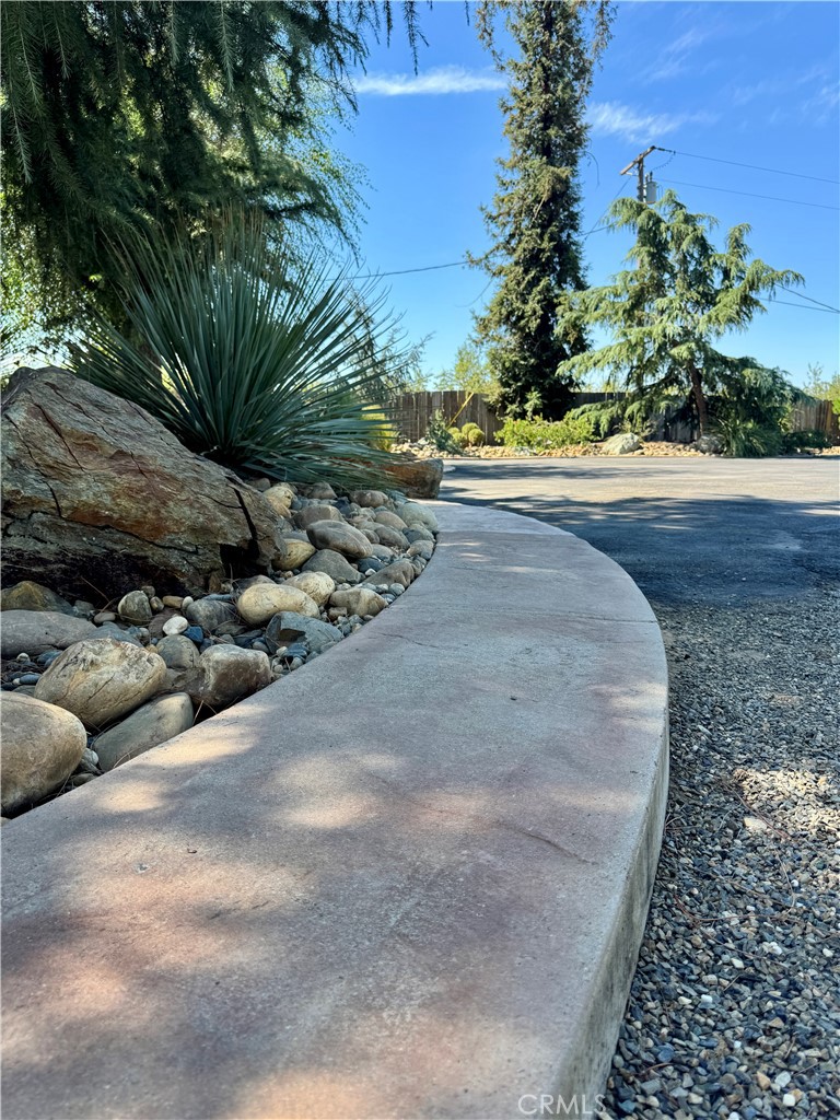 5200 N Gratton, Denair, CA 95316