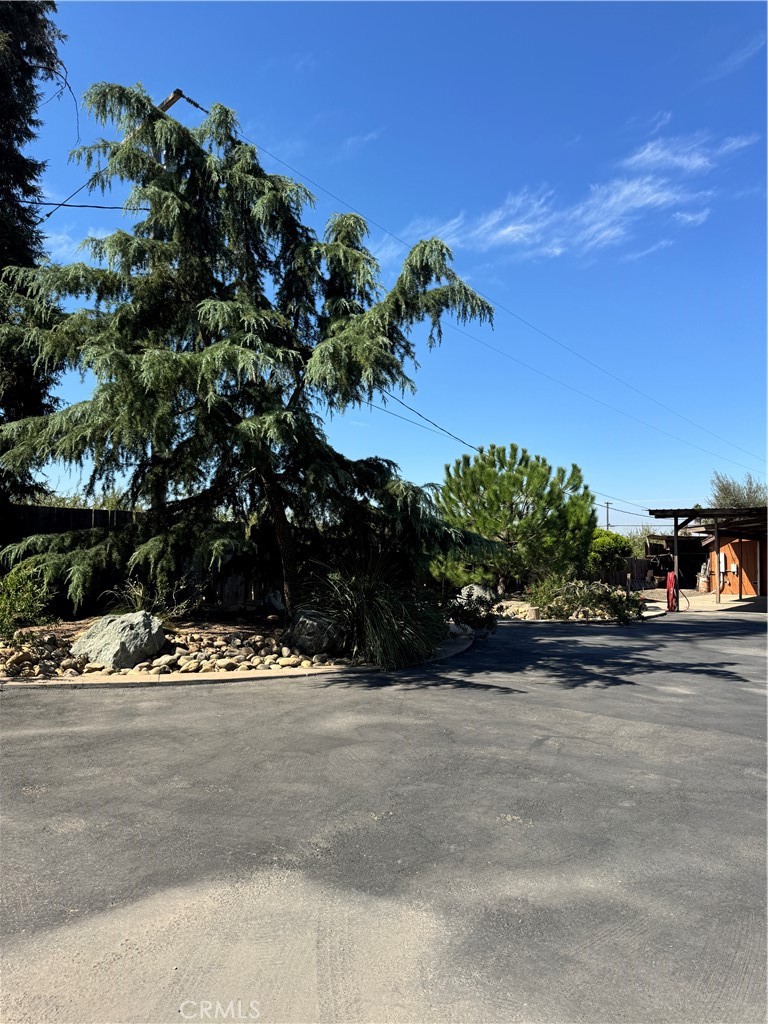 5200 N Gratton, Denair, CA 95316