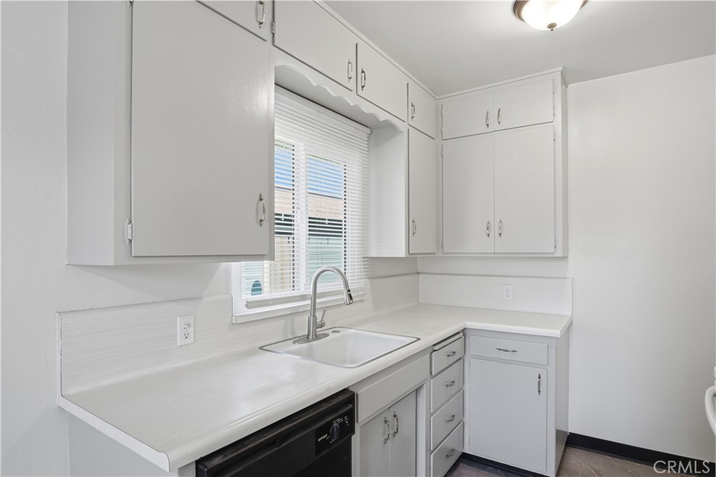 2205 O, Merced, CA 95340