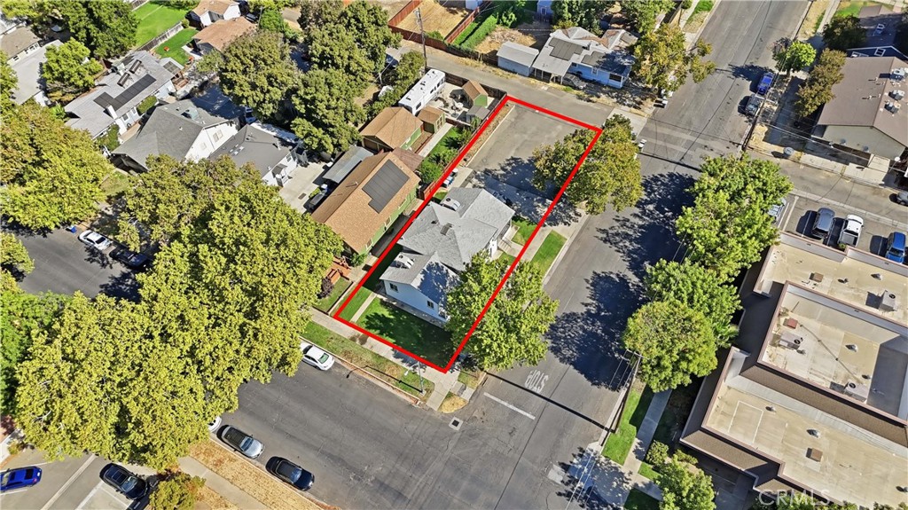 2205 O, Merced, CA 95340
