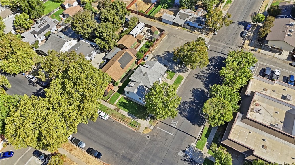 2205 O, Merced, CA 95340