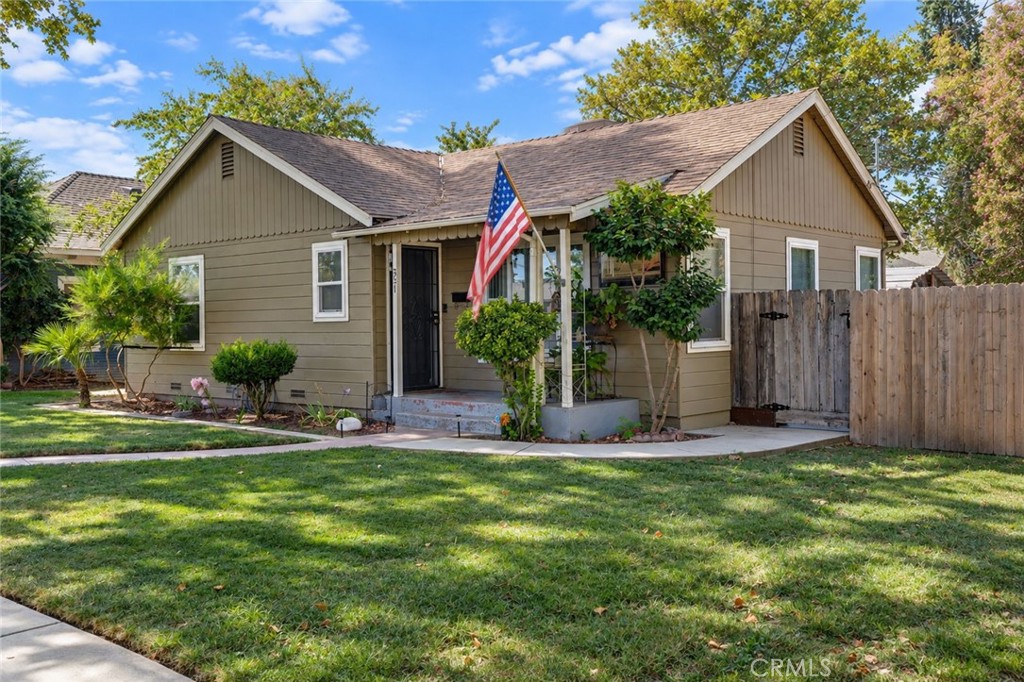 521 E Marshall, Turlock, CA 95380