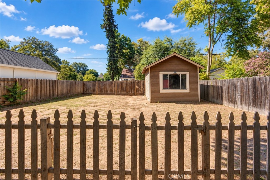 521 E Marshall, Turlock, CA 95380