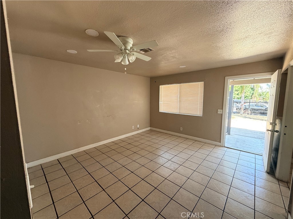 268 E 10th, Merced, CA 95341
