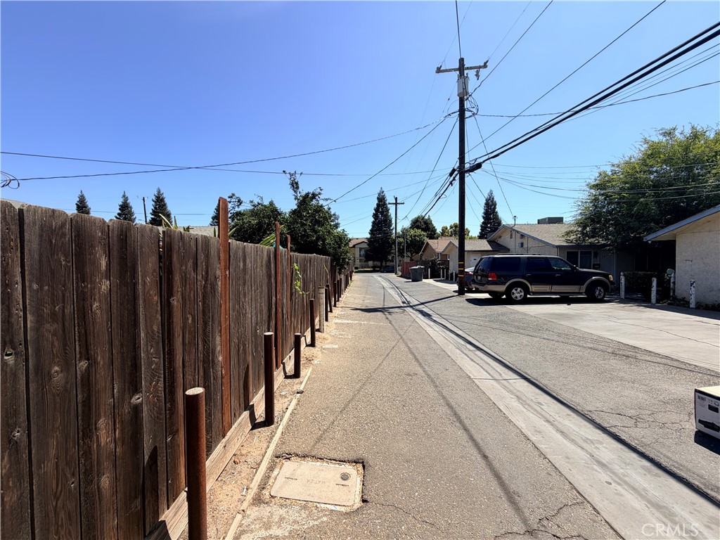 268 E 10th, Merced, CA 95341