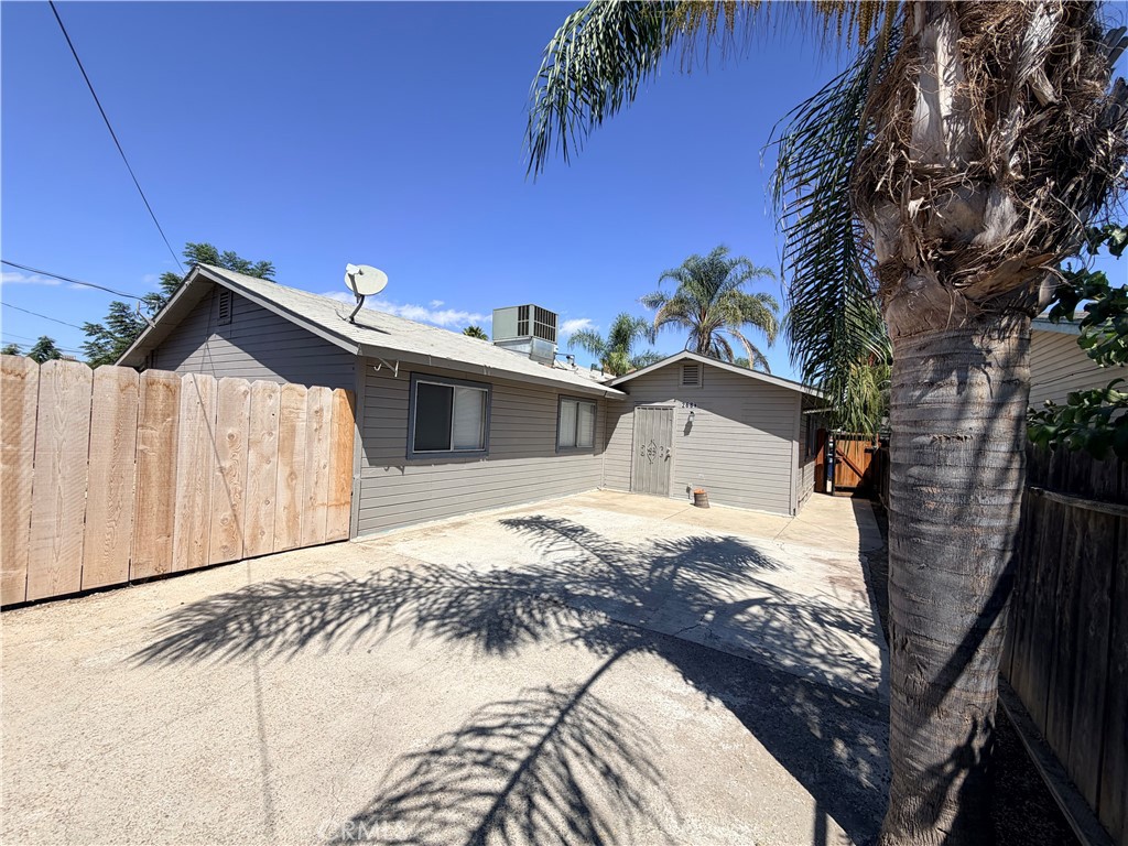 268 E 10th, Merced, CA 95341