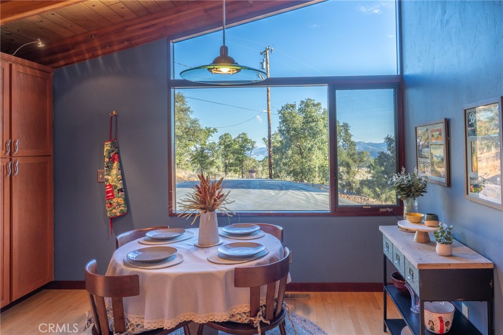 9256 Lazo Way, La Grange, CA 95329