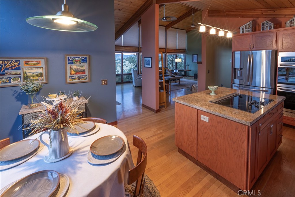 9256 Lazo Way, La Grange, CA 95329