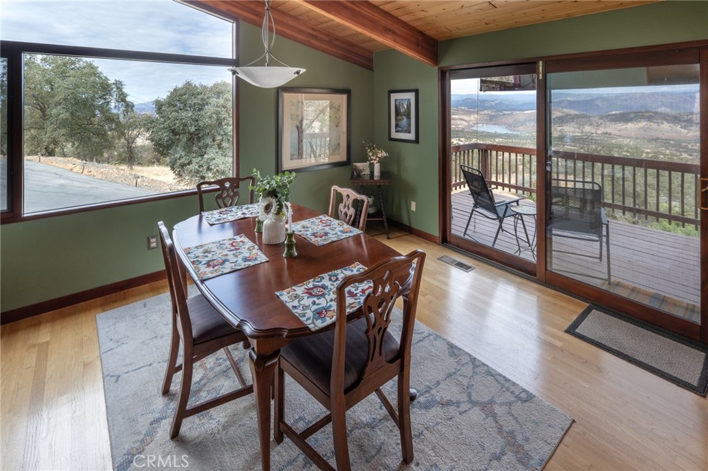 9256 Lazo Way, La Grange, CA 95329