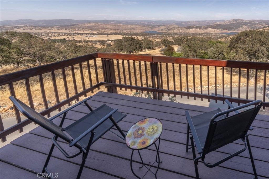 9256 Lazo Way, La Grange, CA 95329