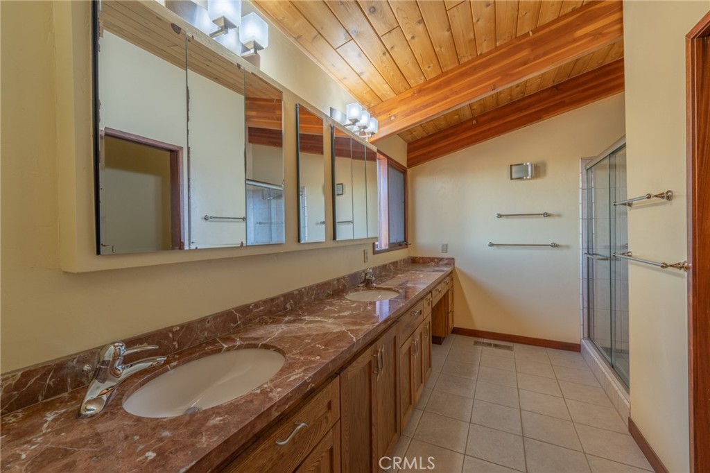 9256 Lazo Way, La Grange, CA 95329