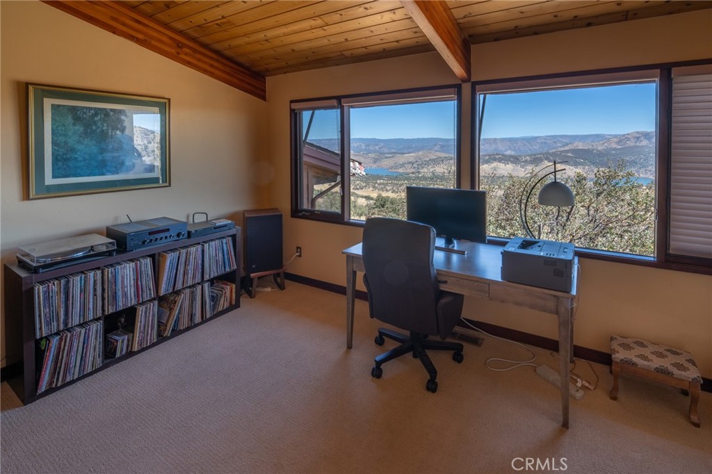 9256 Lazo Way, La Grange, CA 95329