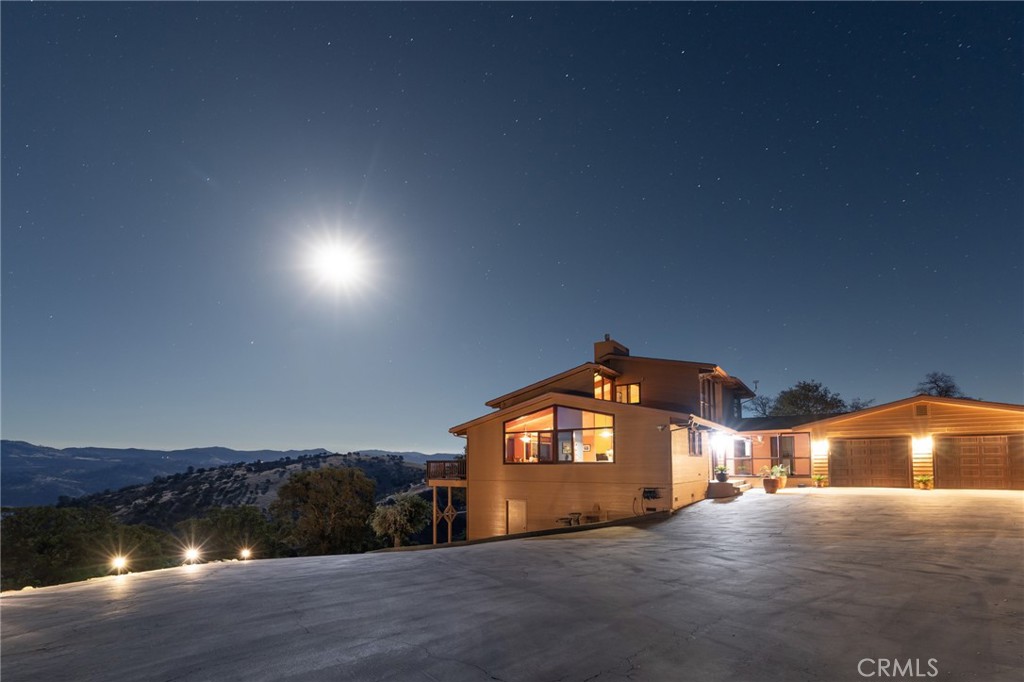 9256 Lazo Way, La Grange, CA 95329