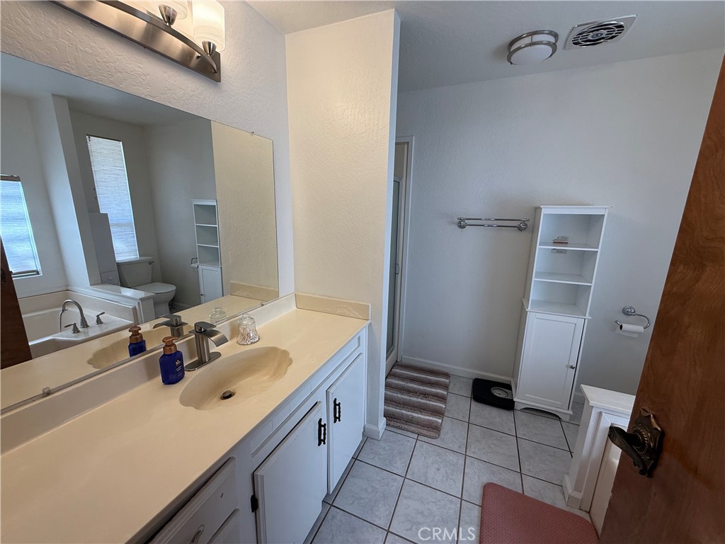 19960 American Ave #16, Hilmar, CA 95324