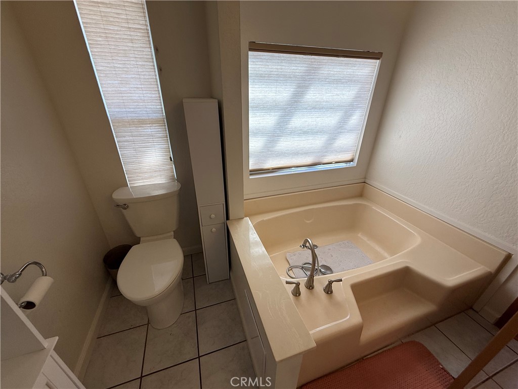 19960 American Ave #16, Hilmar, CA 95324