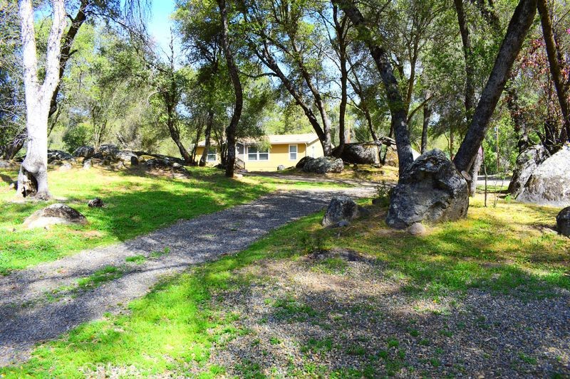 4583 4587 Ben Hur, Mariposa, CA 95338