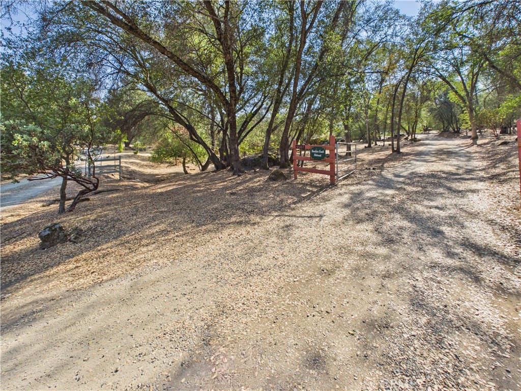 4583 4587 Ben Hur, Mariposa, CA 95338