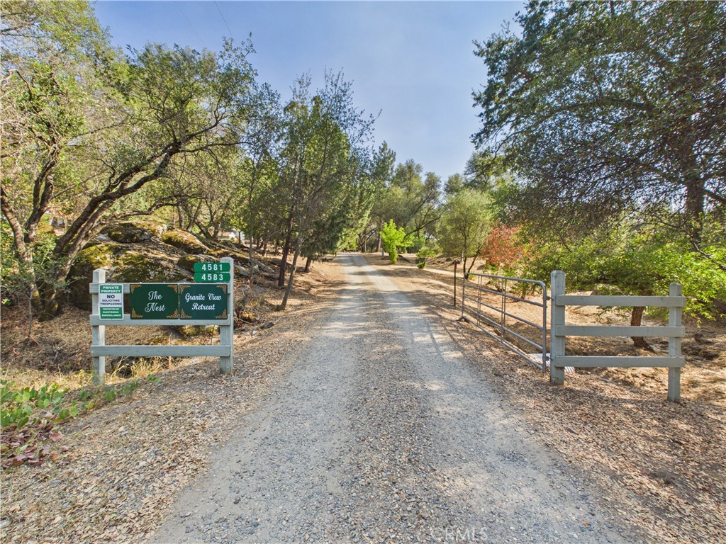 4583 4587 Ben Hur, Mariposa, CA 95338