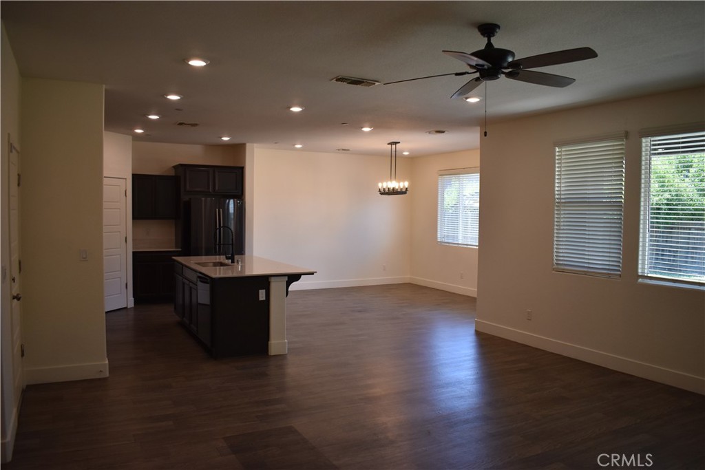 2382 Explorador, Merced, CA 95340
