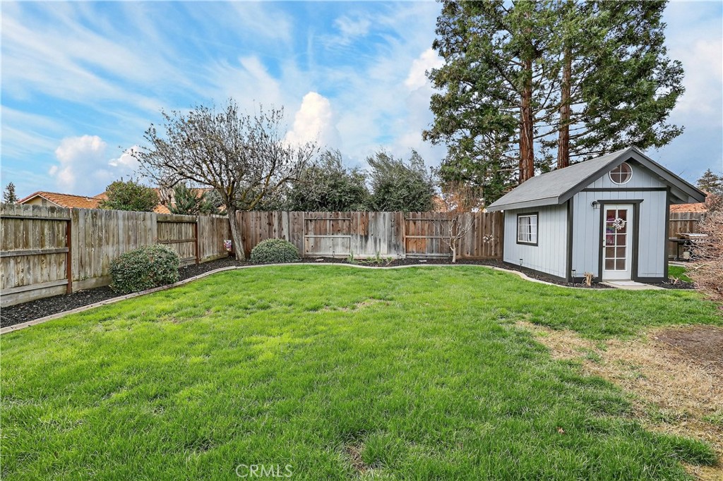 3947 Finch Ct, Merced, CA 95340