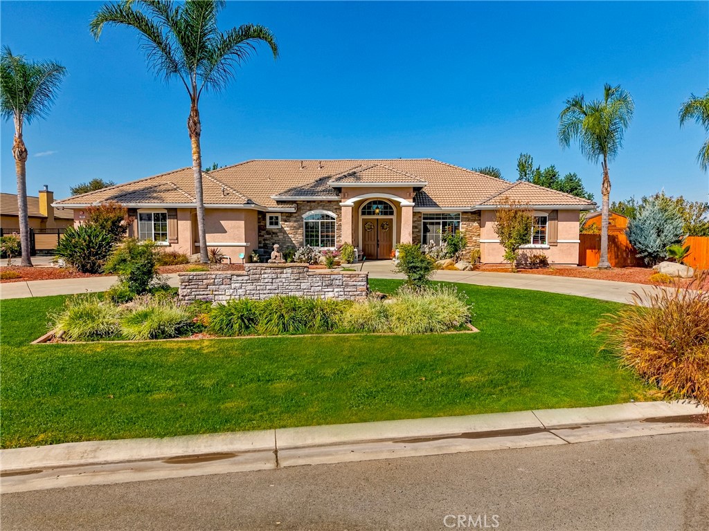 1923 Joeys Ct, Atwater, CA 95301