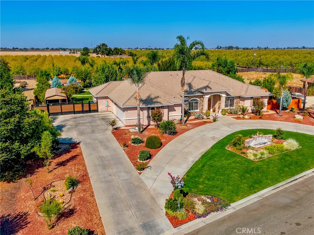 1923 Joeys Ct, Atwater, CA 95301