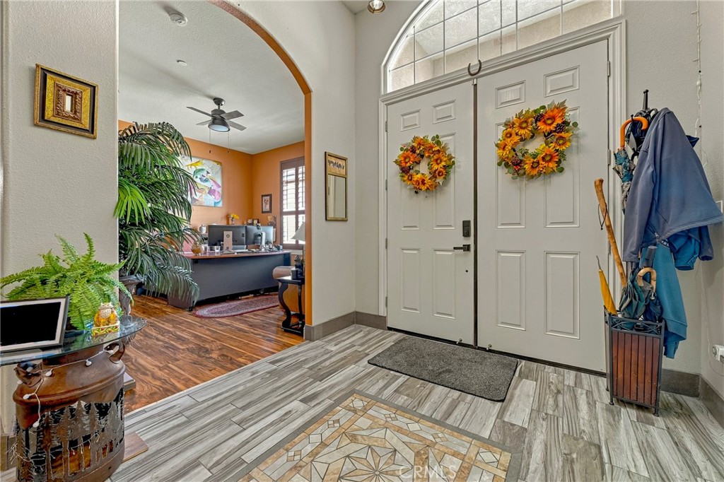 1923 Joeys Ct, Atwater, CA 95301
