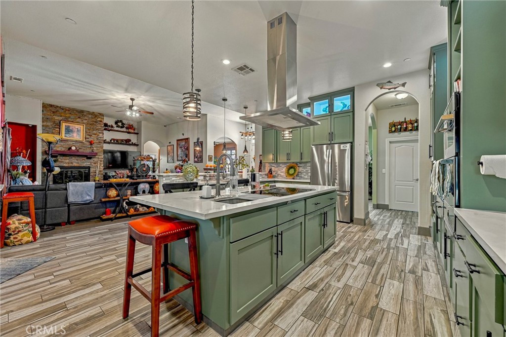 1923 Joeys Ct, Atwater, CA 95301