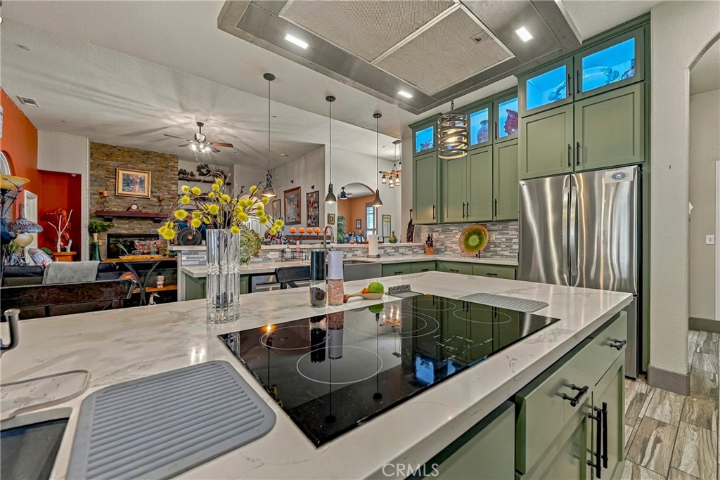 1923 Joeys Ct, Atwater, CA 95301