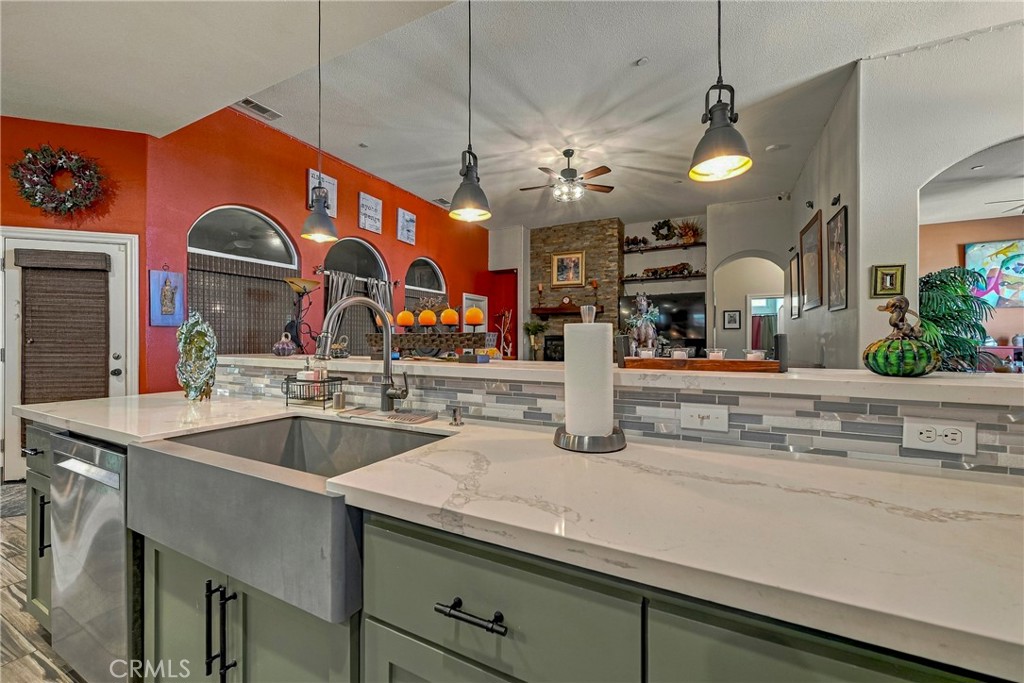 1923 Joeys Ct, Atwater, CA 95301