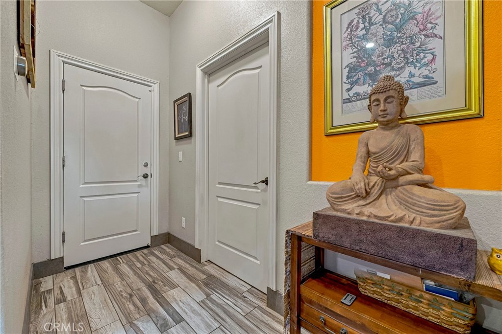 1923 Joeys Ct, Atwater, CA 95301