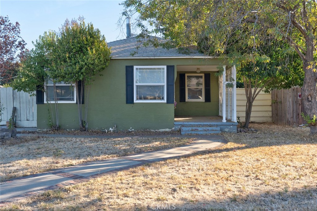 360 E 19th St, Merced, CA 95340