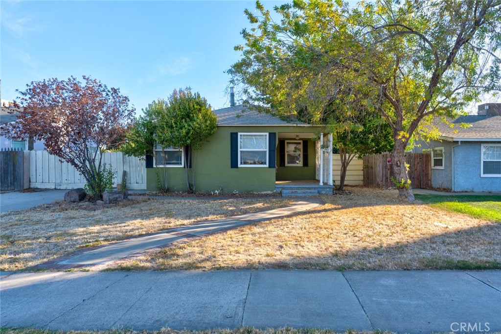 360 E 19th St, Merced, CA 95340