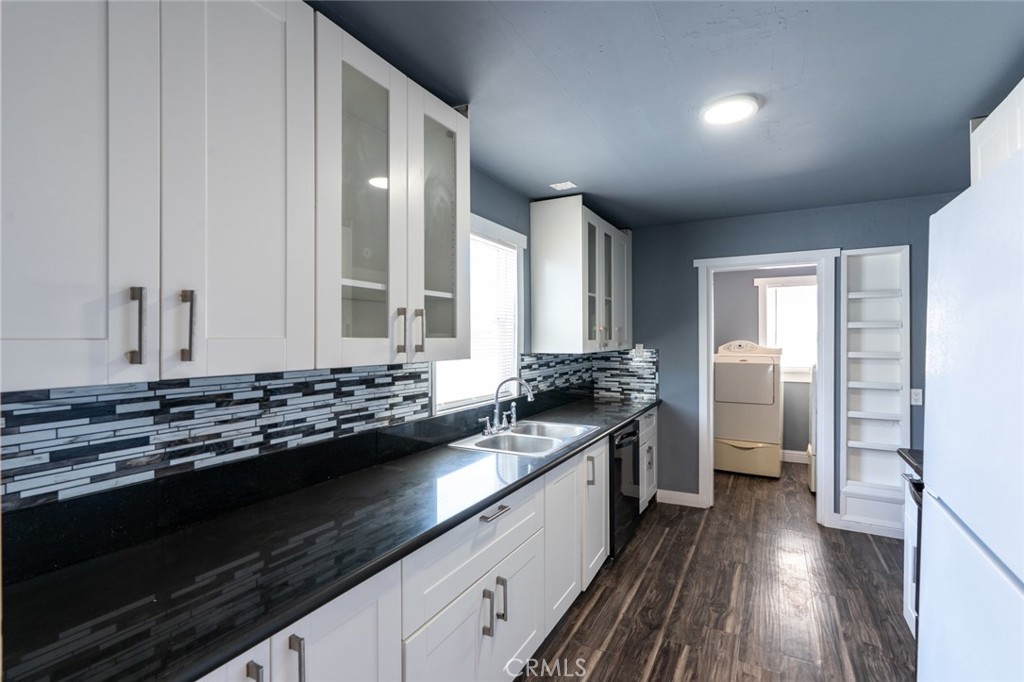 360 E 19th St, Merced, CA 95340