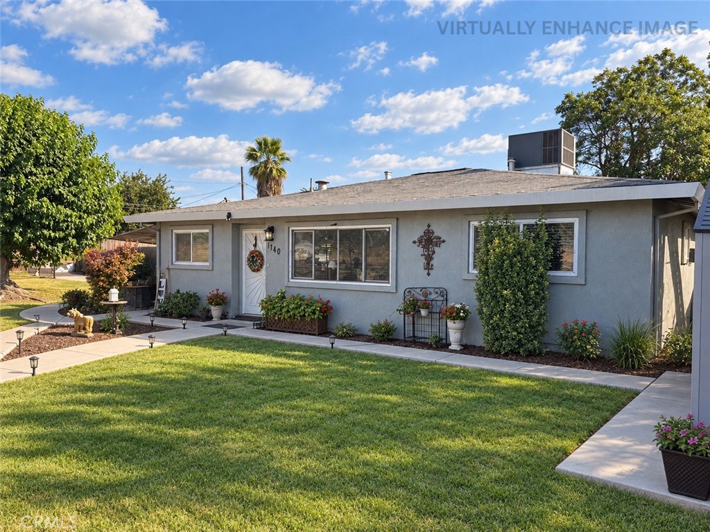 1140 Front St, Livingston, CA 95334