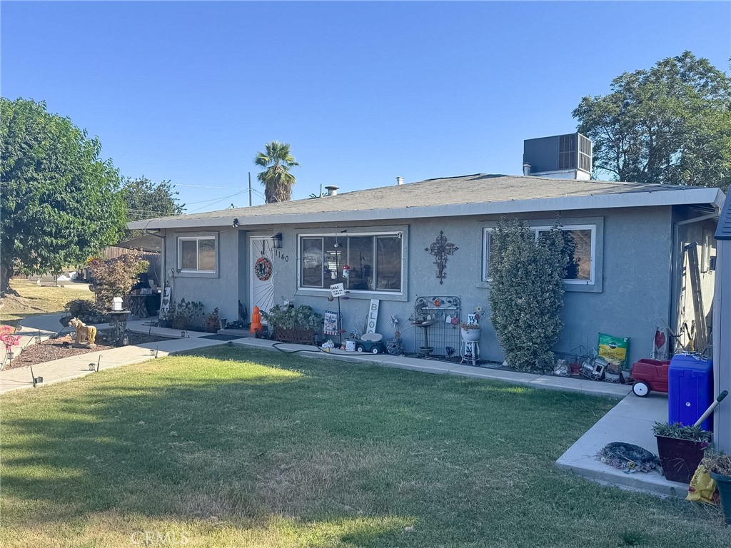 1140 Front St, Livingston, CA 95334