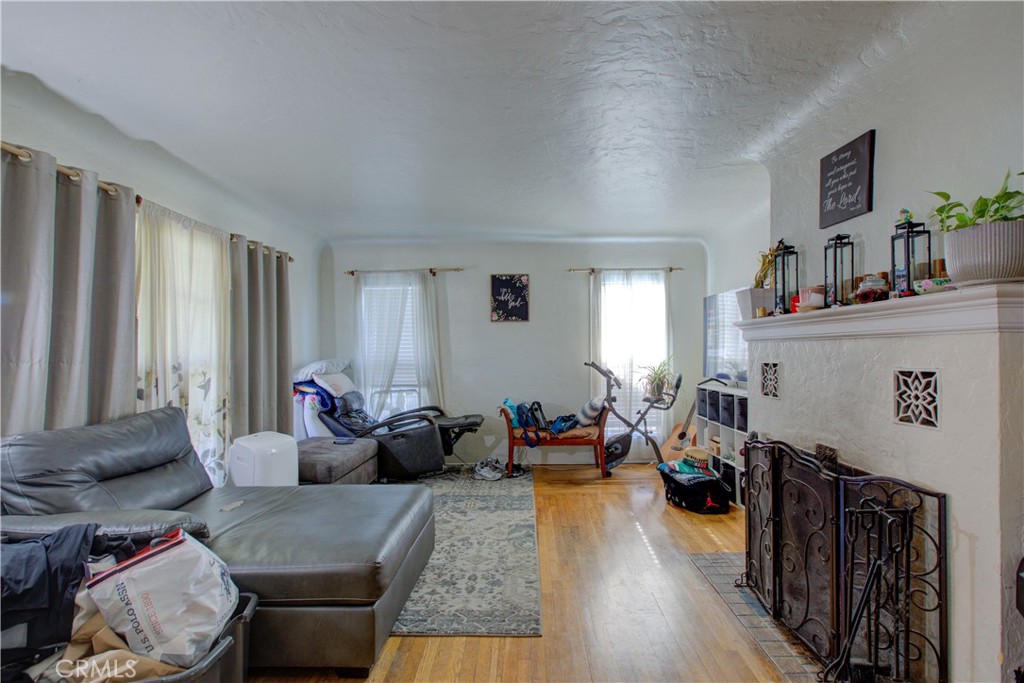 420 W 19th St, Merced, CA 95340