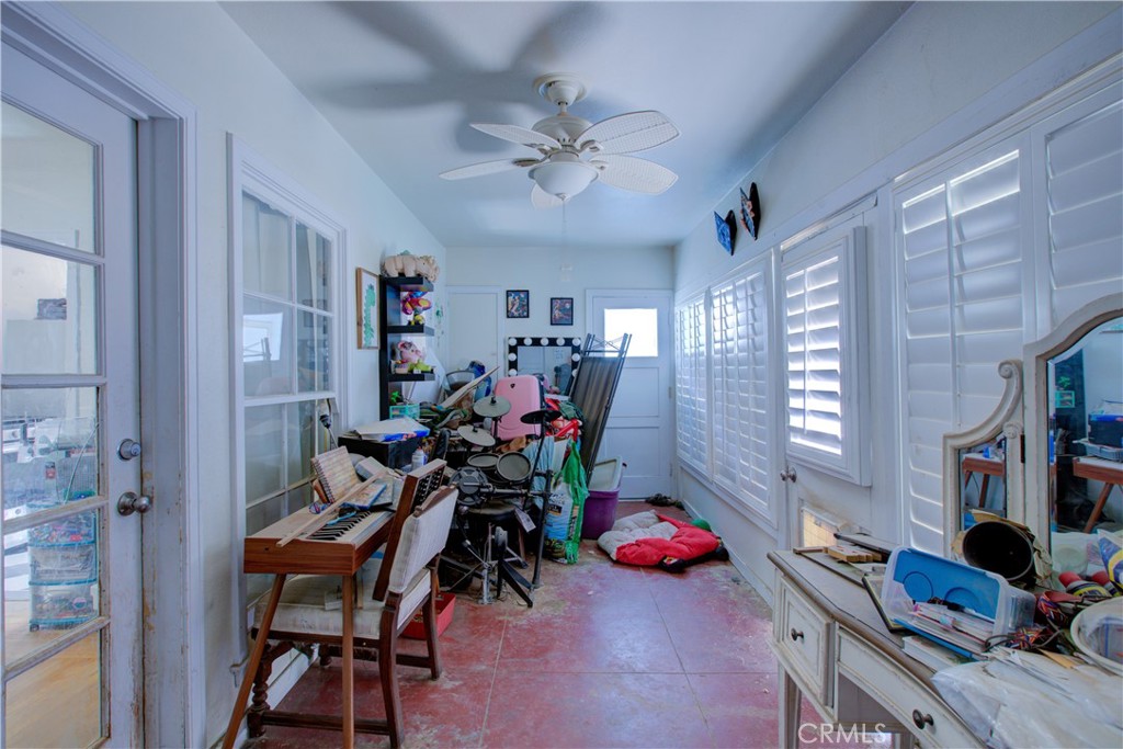 420 W 19th St, Merced, CA 95340