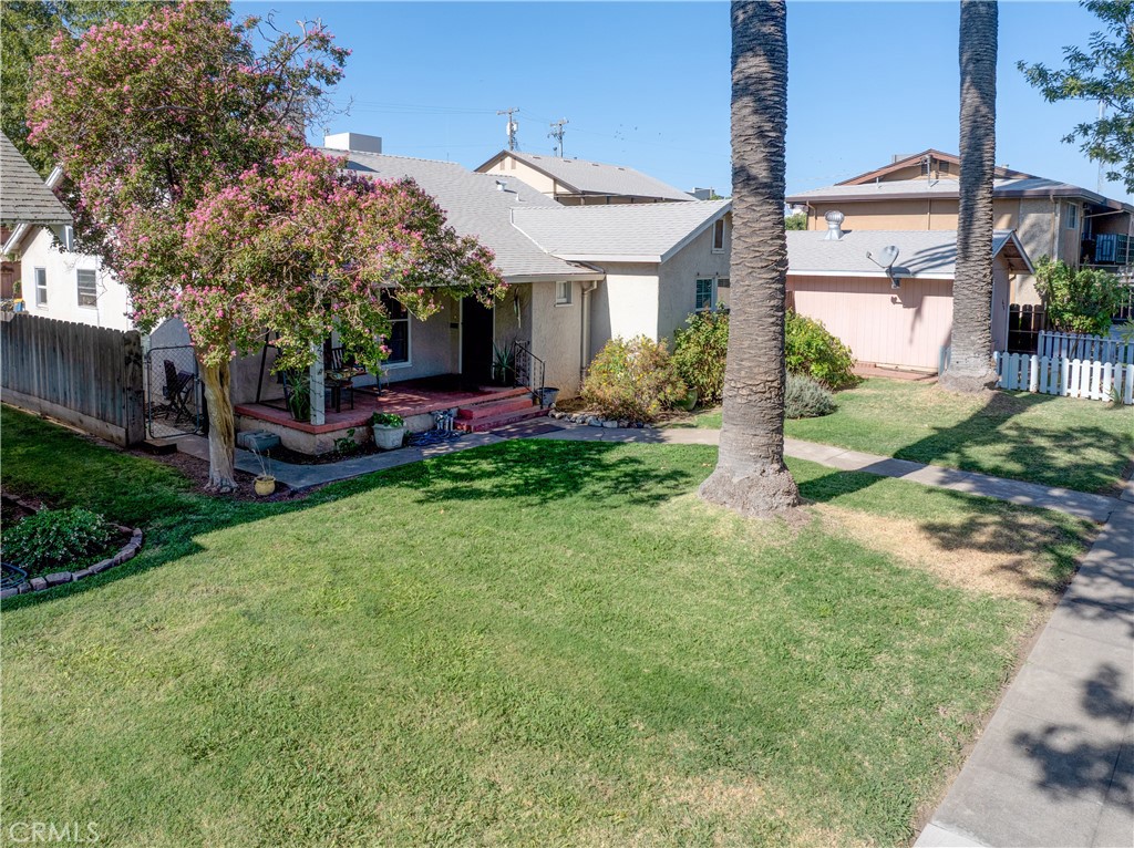 420 W 19th St, Merced, CA 95340