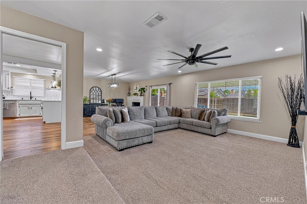 3010 Greenwood Ct, Merced, CA 95340