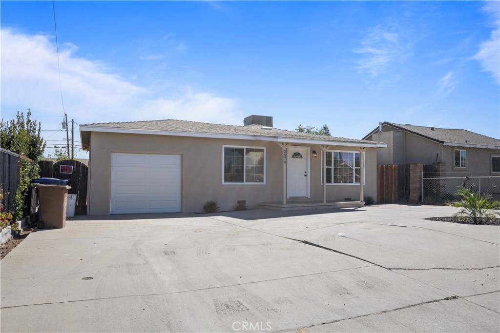 2574 Beachwood, Merced, CA 95348