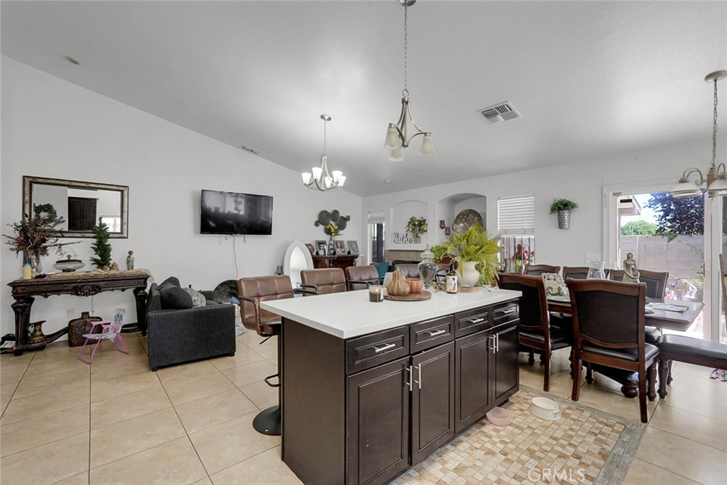 3770 Buenaventura, Ceres, CA 95307