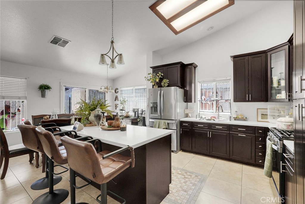 3770 Buenaventura, Ceres, CA 95307