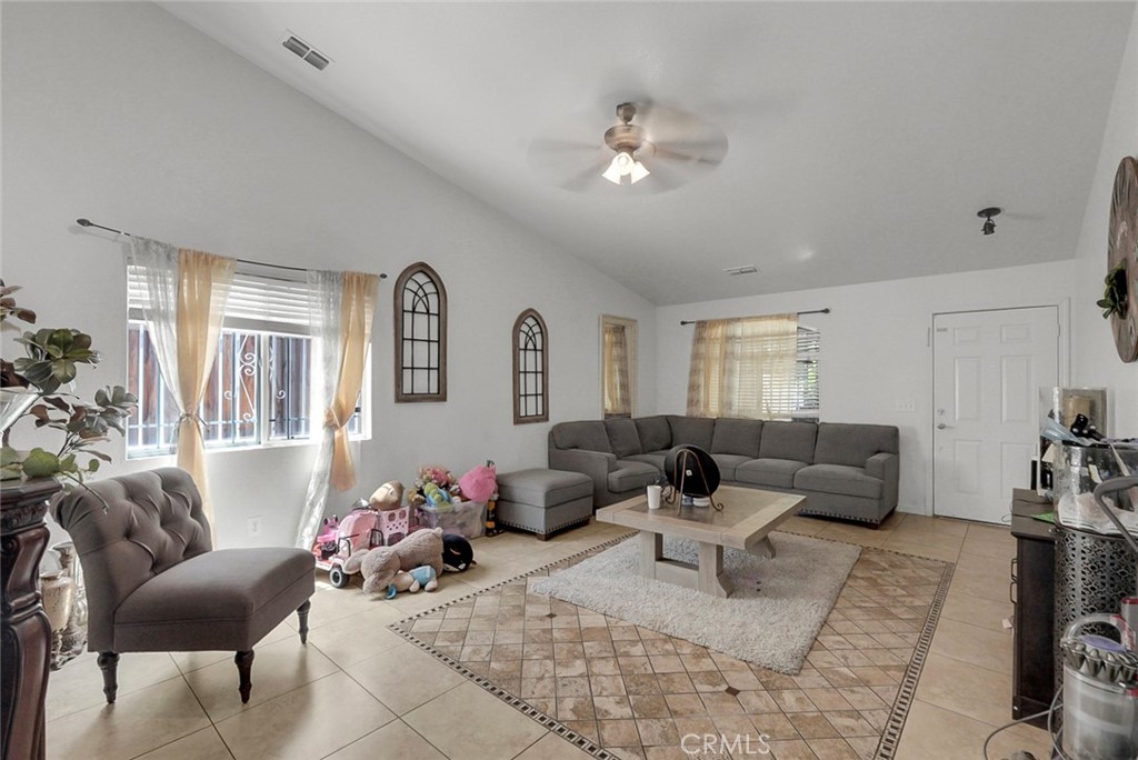 3770 Buenaventura, Ceres, CA 95307