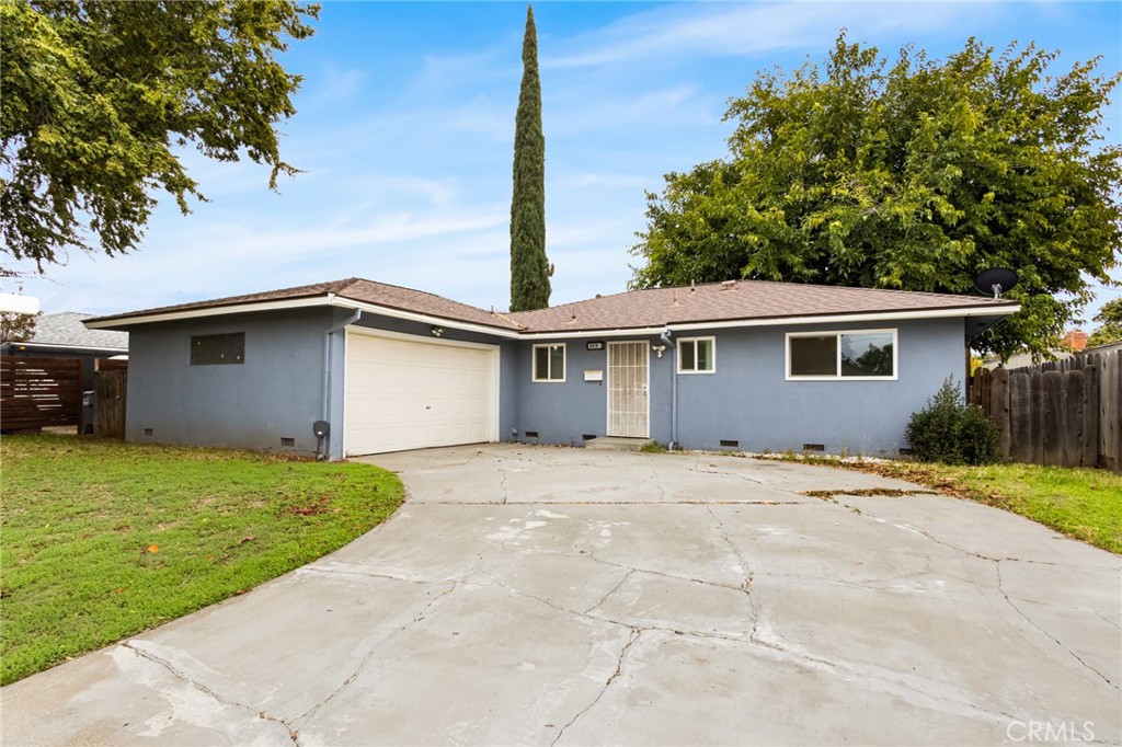 2618 Hoover Ct, Merced, CA 95340