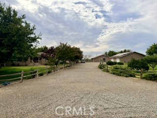 609 S Miller, Le Grand, CA 95333