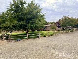 609 S Miller, Le Grand, CA 95333